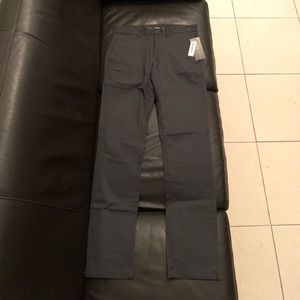 Old Navy Grey Slim Built-In Flex pants 30 x 34